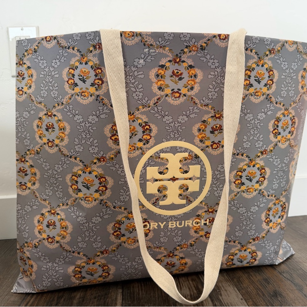 Tory Burch Monogram Drawstring Tote - Picture 15 of 16